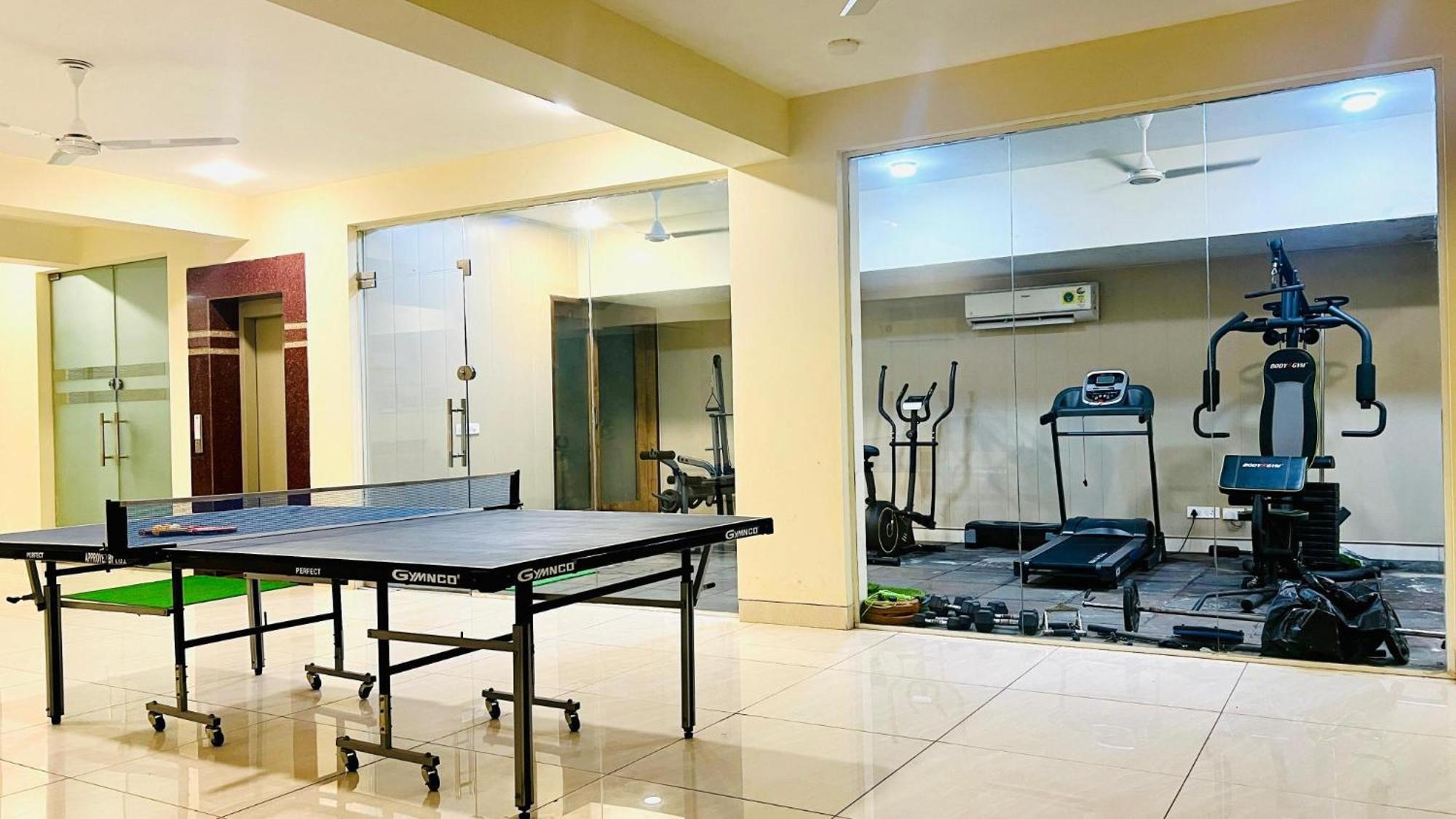 Bluo Studio1 Golf Course Road, Gym, Balcony Garden 古尔冈 外观 照片