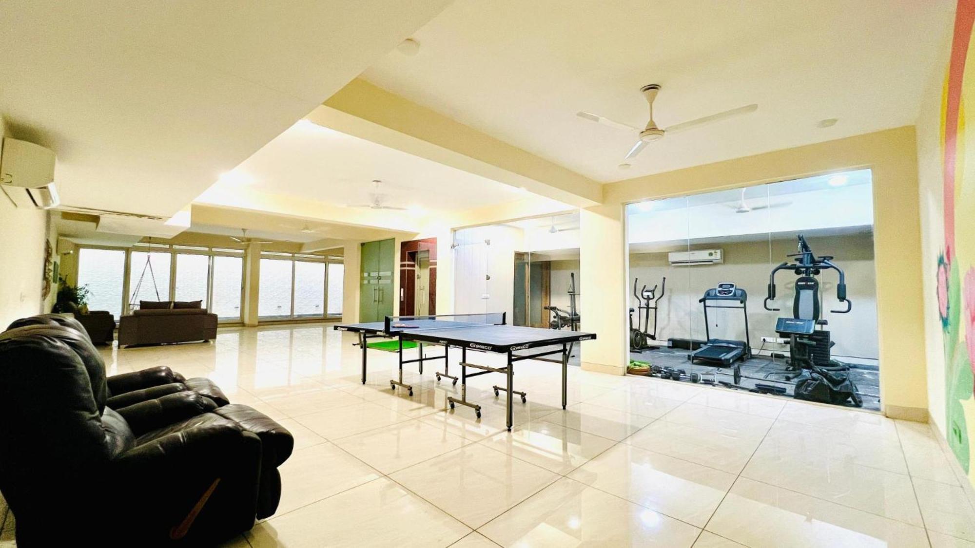 Bluo Studio1 Golf Course Road, Gym, Balcony Garden 古尔冈 外观 照片