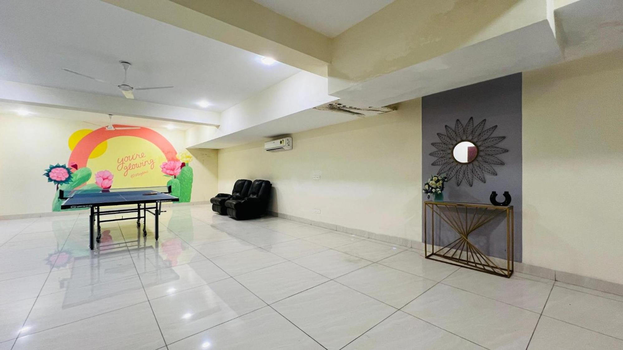 Bluo Studio1 Golf Course Road, Gym, Balcony Garden 古尔冈 外观 照片