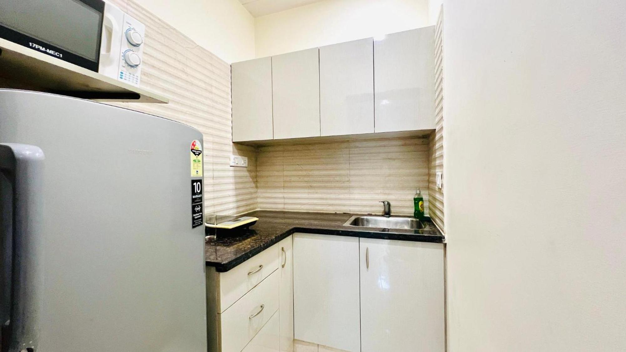 Bluo Studio1 Golf Course Road, Gym, Balcony Garden 古尔冈 外观 照片